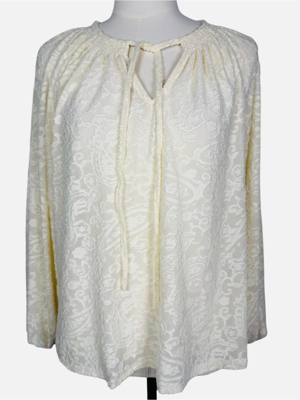 Vince Camuto Creamy Ivory Floral Jacquard Peasant Blouse Size M - Picture 1 of 8